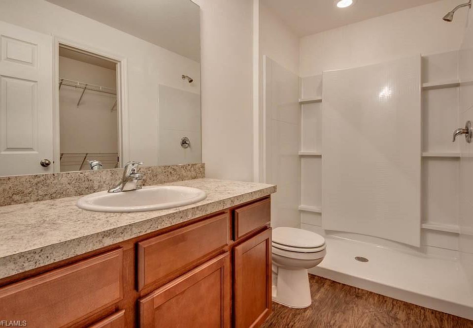 2nd image of 1113 NE 33rd St