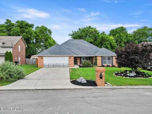 1929 Andy Ln, Maryville, TN 37803