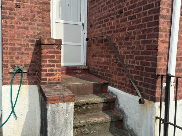 1572 East 28th Street image 4 of 5