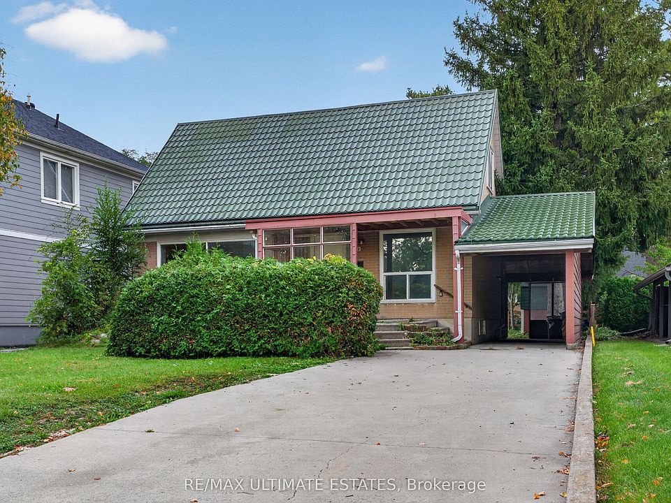 1st image of 32 Broadleaf Rd