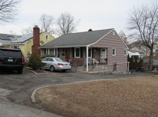 2824 Park Ave, Bridgeport, CT 06604