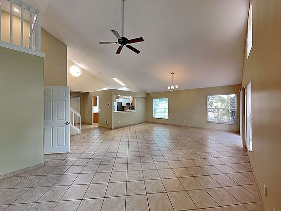 4th image of 504 Fahey Ct