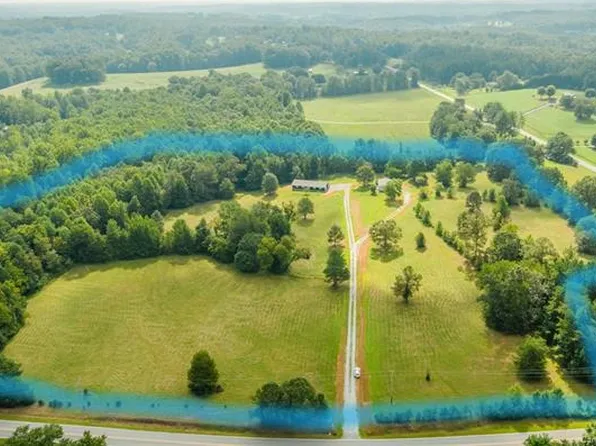 4305 Landrum Rd, Columbus, NC 28722