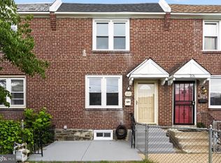 220 Weymouth Rd, Darby, PA 19023