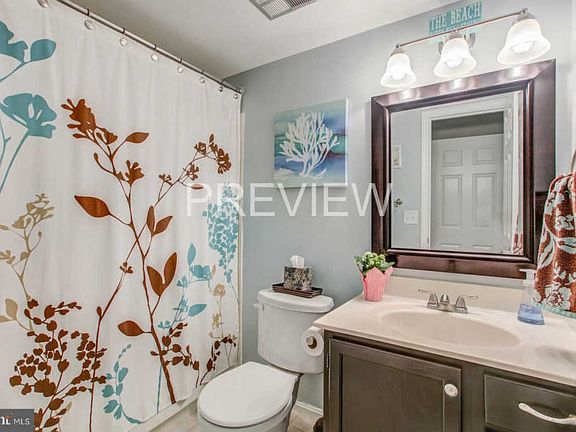 4th image of 5819 Norham Dr