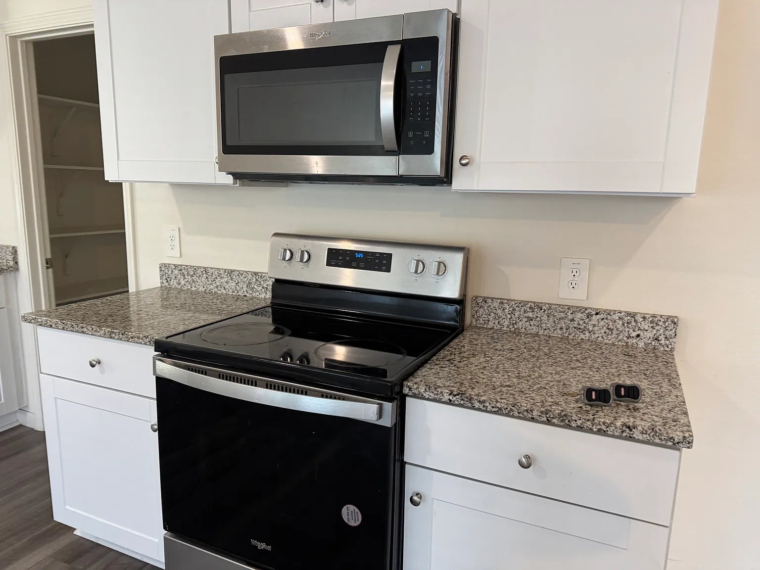 3 bed, 1589 sqft, $2,650 — Photo 4