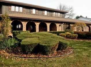 8302 Red Oak Ln, Orland Park, IL
