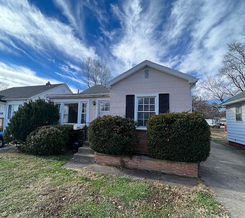 1st image of 900 Hercules Ave