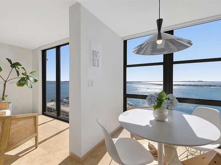 1915 Brickell Ave #1407 — Photo 34