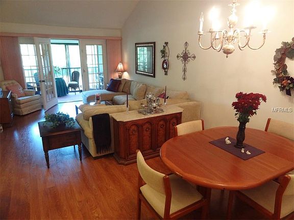 5th image of 128 Pine Hollow Dr #128