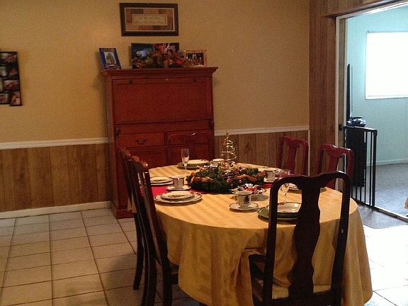 Open eating area