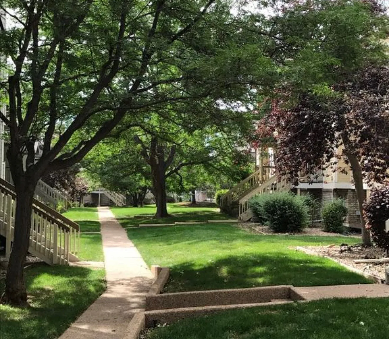 2 bed, 1.5 bath, 1008 sqft, $1,800 — Photo 1