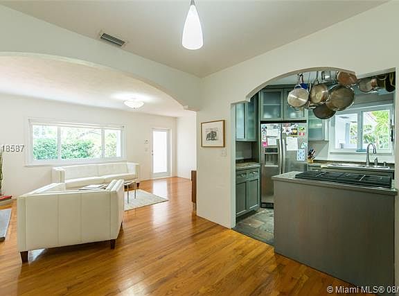 2nd image of 4095 Hardie Ave #0