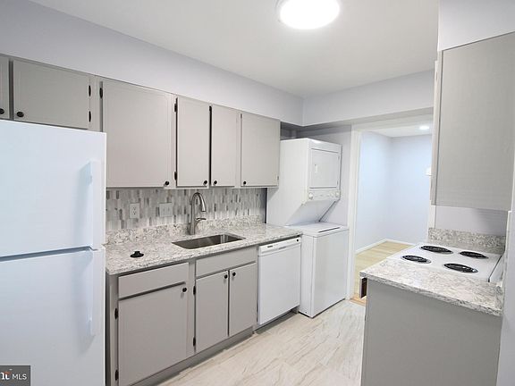 4th image of 311 Rock Spring Dr SW