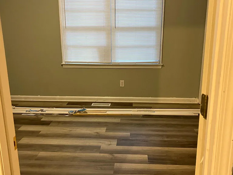205 Evergreen St — Photo 6
