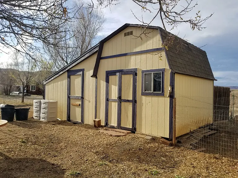 Storage shed