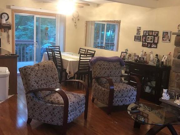 3rd image of 2334 Burntwood Dr