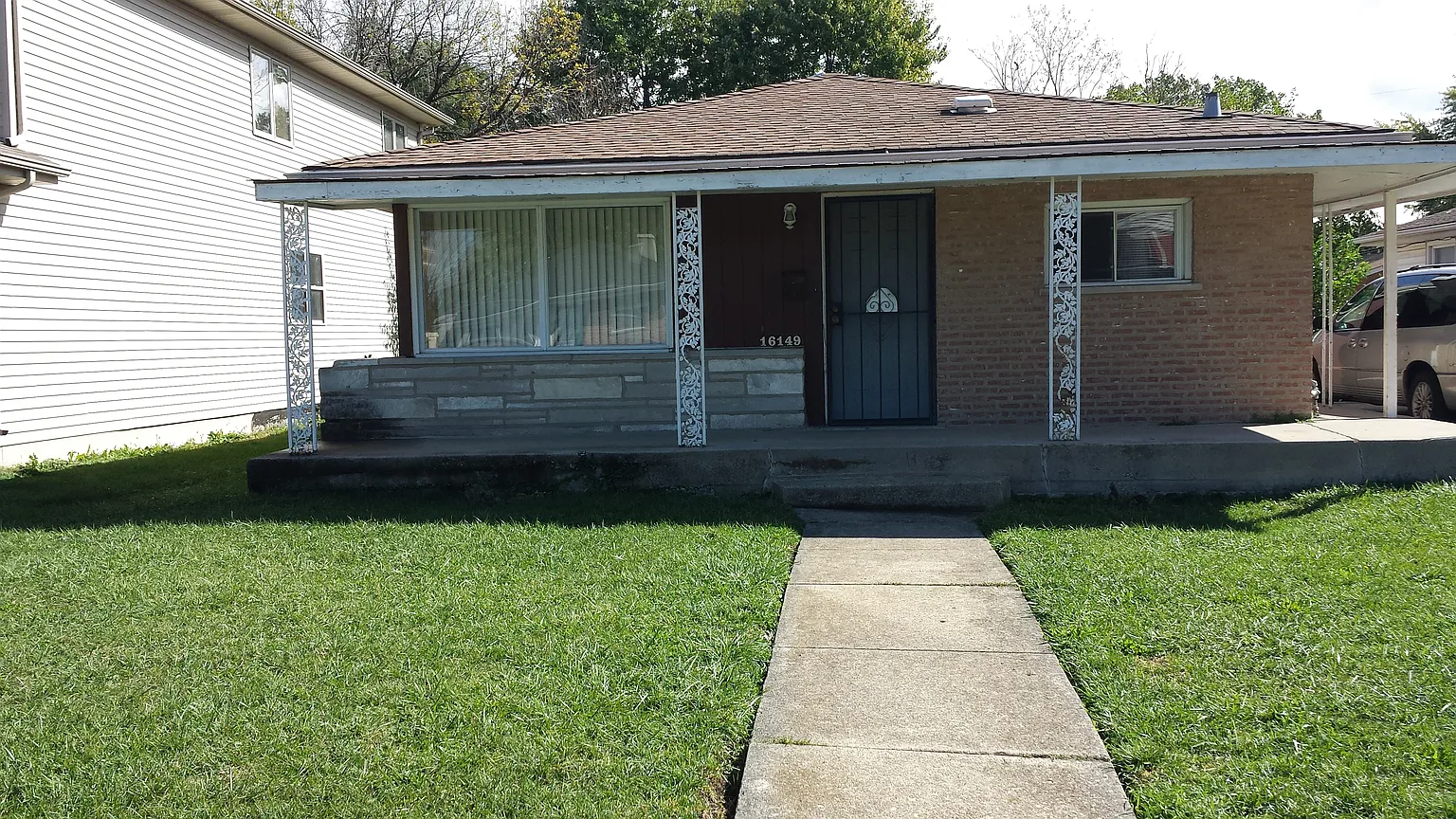 16149 Paulina St photo 1