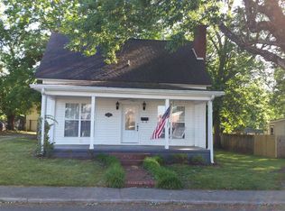 607 W Morris St, Sweetwater, TN 37874