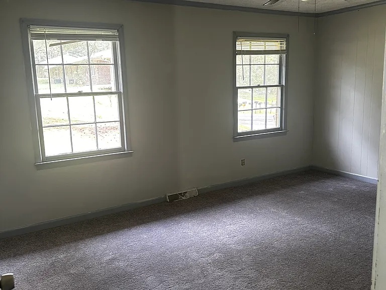 1 Shadowood Cir SE #B — Photo 9