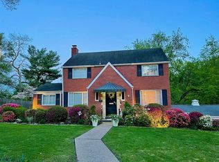725 Hawthorne Dr, Pittsburgh, PA