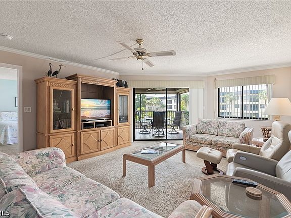 4th image of 6979 Winkler Rd APT 126