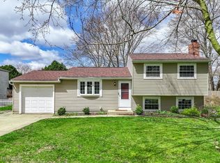 4892 Algonquin Trl, Stow, OH 44224