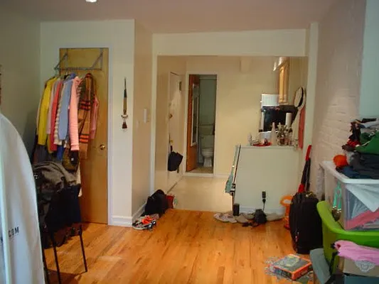 Rented by Chartwell Manhattan Realty | media 2