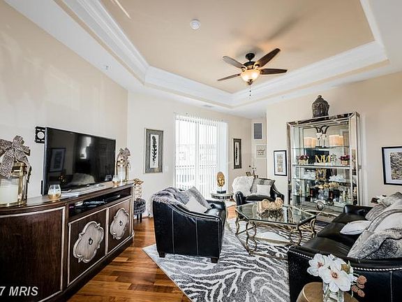 2nd image of 1915 Towne Centre Blvd Unit 302