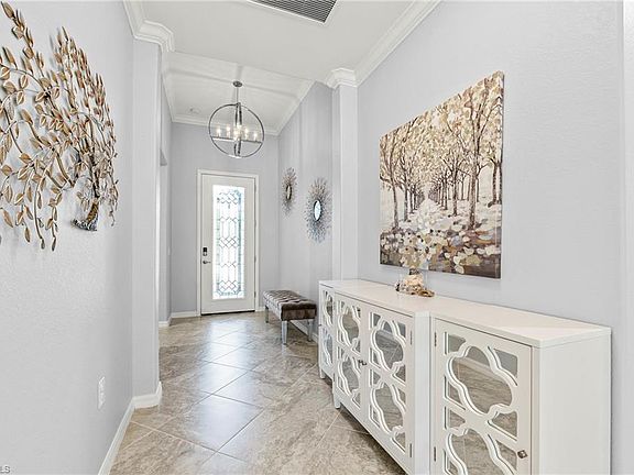 5th image of 1547 Santiago CIR