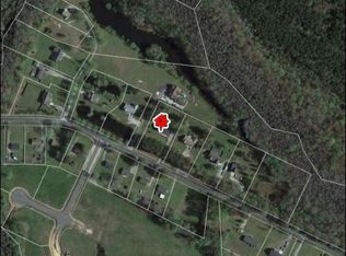 27099 Flaggy Run Rd, Courtland, VA 23837