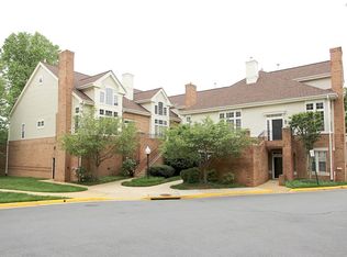 7033 Haycock Rd APT D, Falls Church, VA 22043