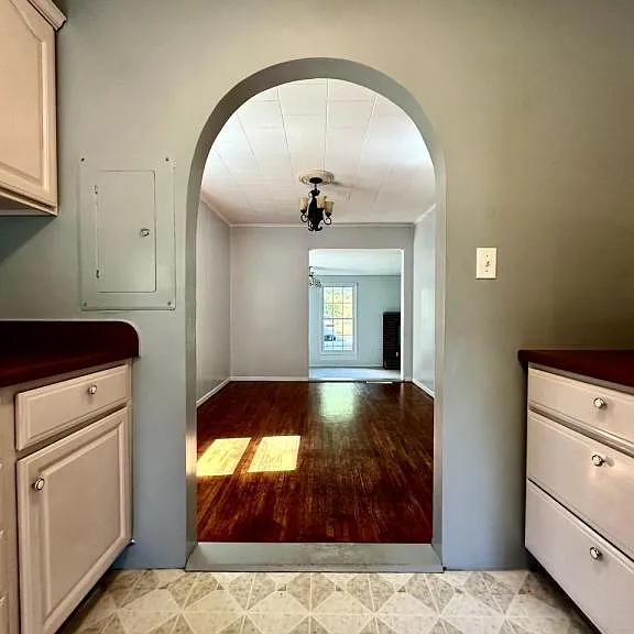 211 Woodland Dr — Photo 23