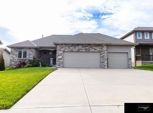 4614 S 193rd St, Omaha, NE 68135