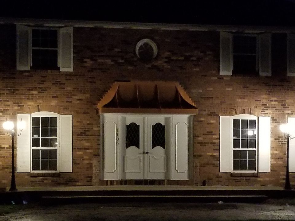 2nd image of 1700 Edmar Ln