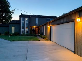 4711 Scenic Dr, Yakima, WA 98908
