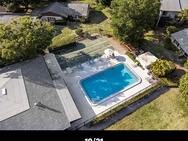 4215 E Bay Dr #1702B — Photo 10