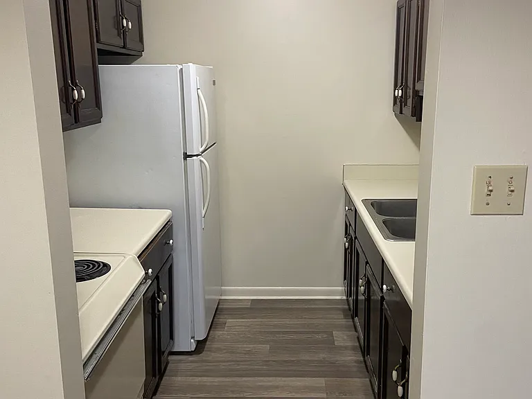 304 Genesis Cir #1 — Photo 2