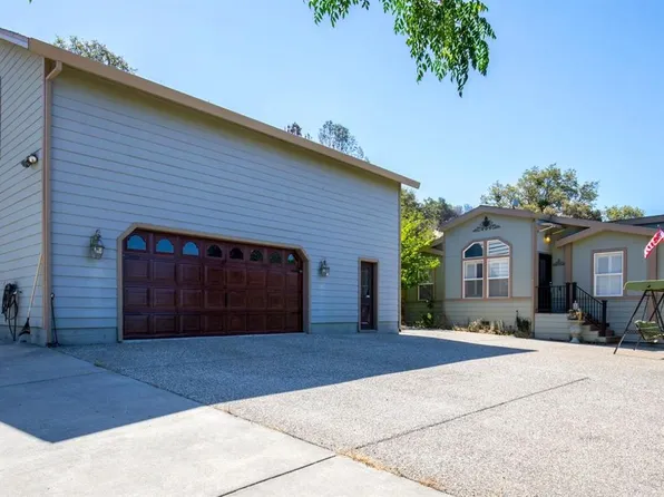 12155 Dawn Dr, Loma Rica, CA 95901
