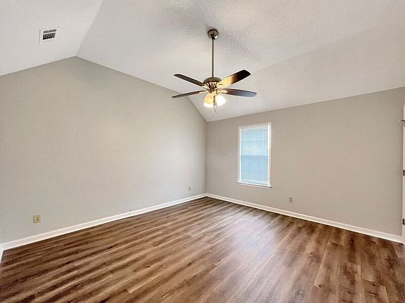 5th image of 8739 Citrus Bend Dr