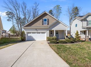 1208 Yellow Wood Dr, Mebane, NC 27302