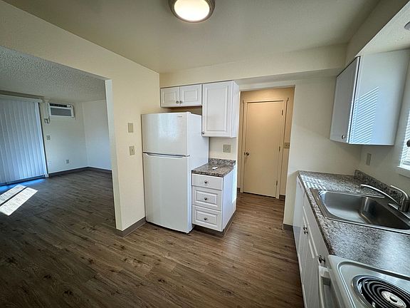 4th image of 12705 E 3rd Ave #1