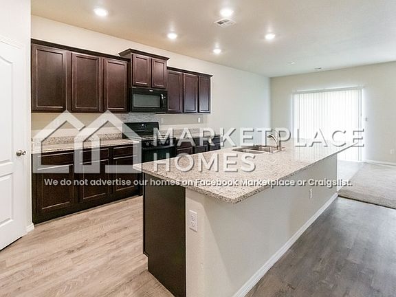 4th image of 3533 Wild Horse Rd NE