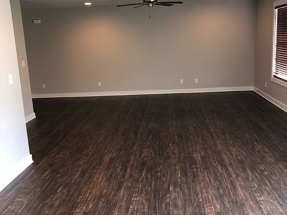 4th image of 5508 Goldenrod Ln