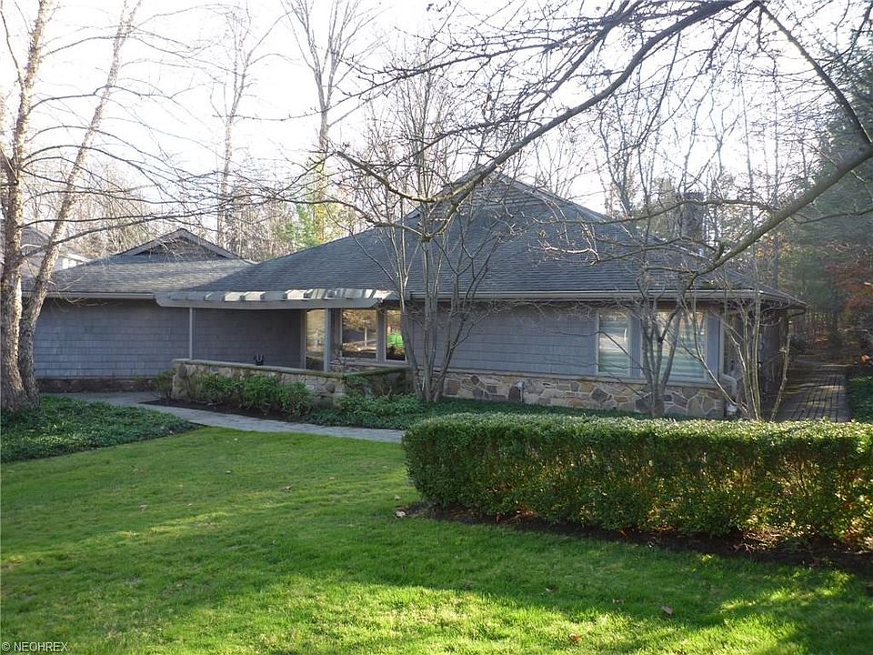 1st image of 882 Hardwood Ct