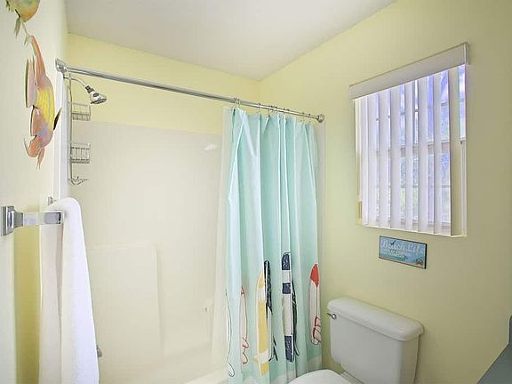 2nd image of 19 Brentwood Ln #618