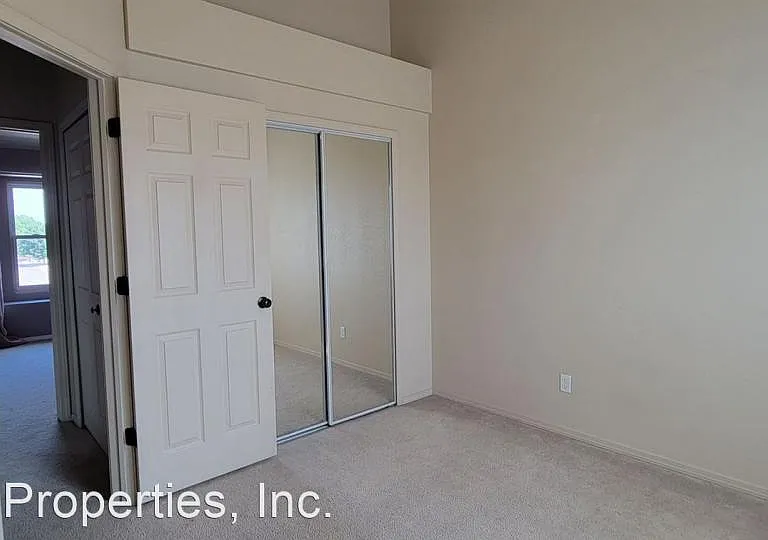 3241 Viero Dr — Photo 17