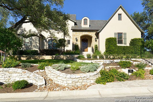 1st image of 98 Turnberry Way