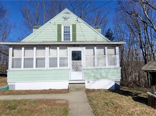 106 E Shepard Hill Rd, Plainfield, CT 06374