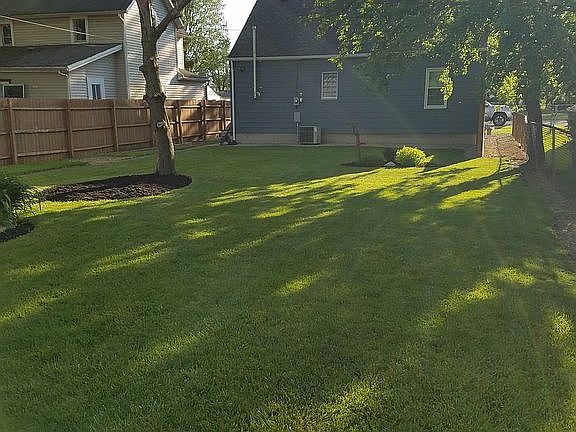 2nd image of 208 Benton Pl